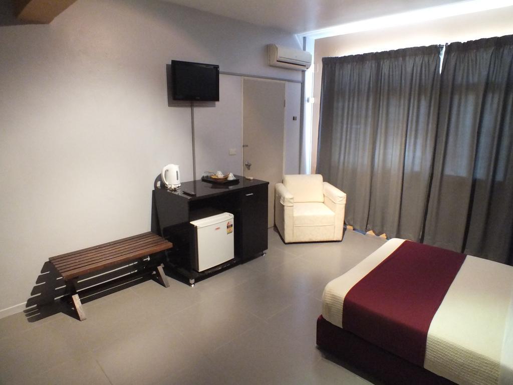 Hotel Olympic Port Vila Esterno foto